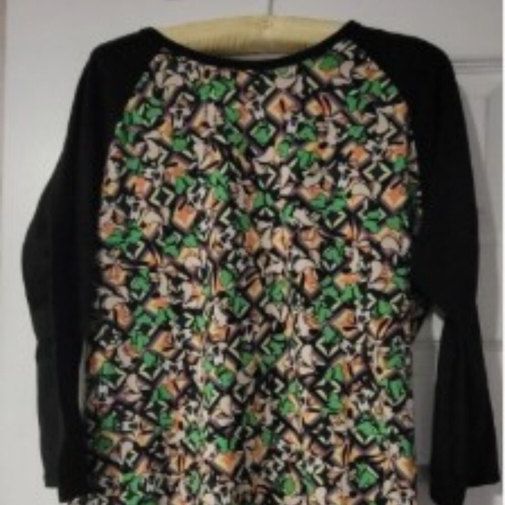 LuLaRoe Randy Top LARGE (14-16) Raglan Sleeve Disney GOOFY Stretchy Jersey Knit